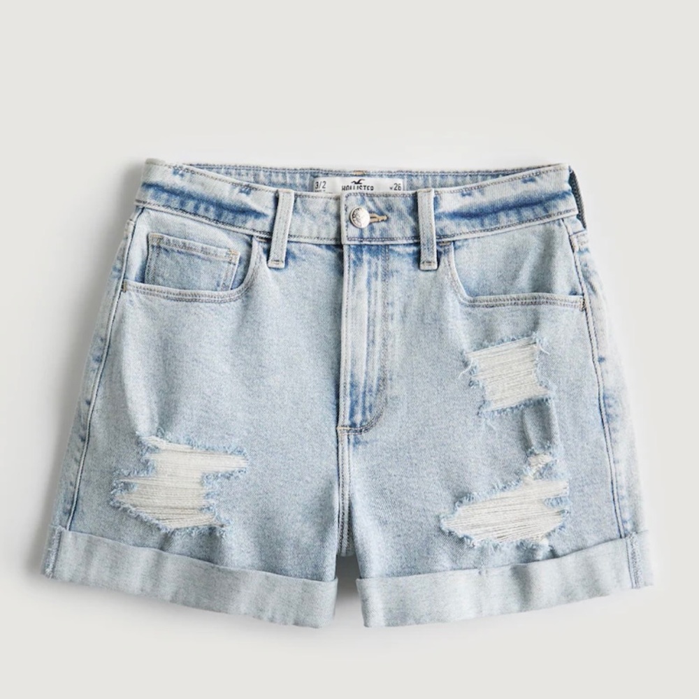 Hollister Mom Jean shorts 👖